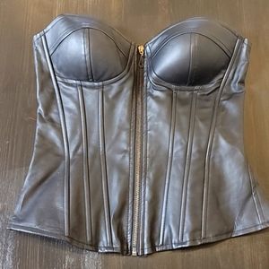 Guess leather corset, black, zipper front closure, Size small